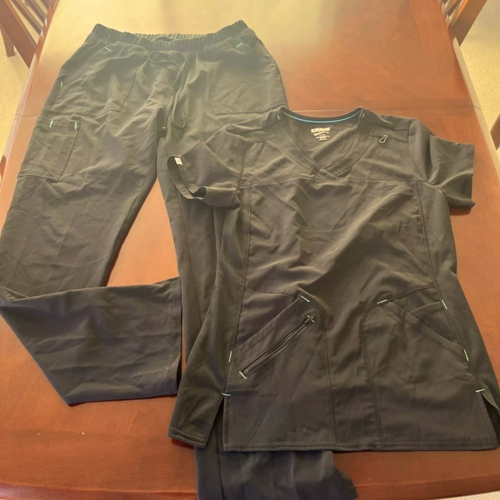 Scrubstar Black Women's Scrub Set